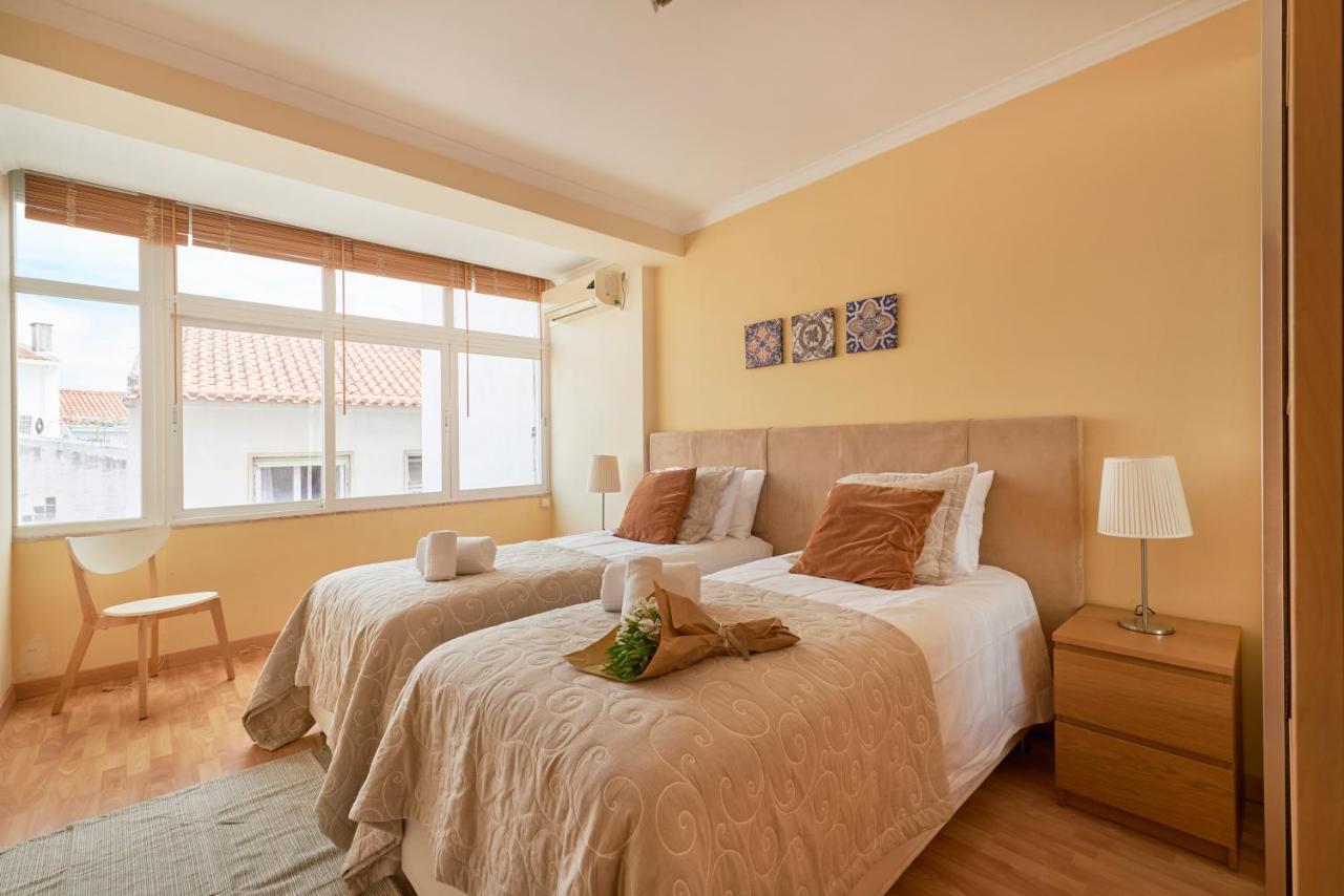 Apartament Near The Beach! Cascais! Ngoại thất bức ảnh